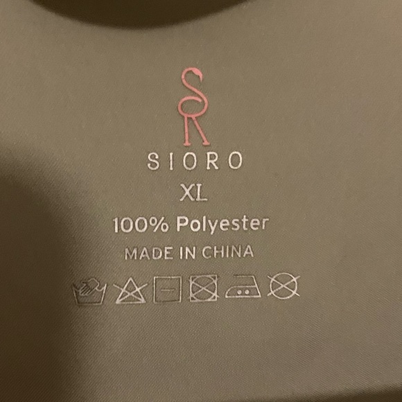 Polyester Robe - Picture 2 of 3